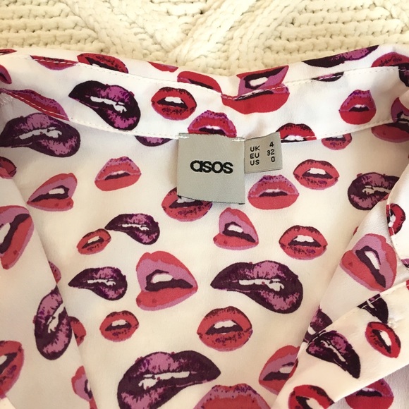 ASOS Lips Top - Picture 3 of 3